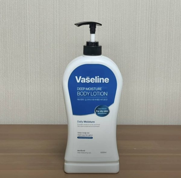 Vaseline Deep Moisture Body Lotion